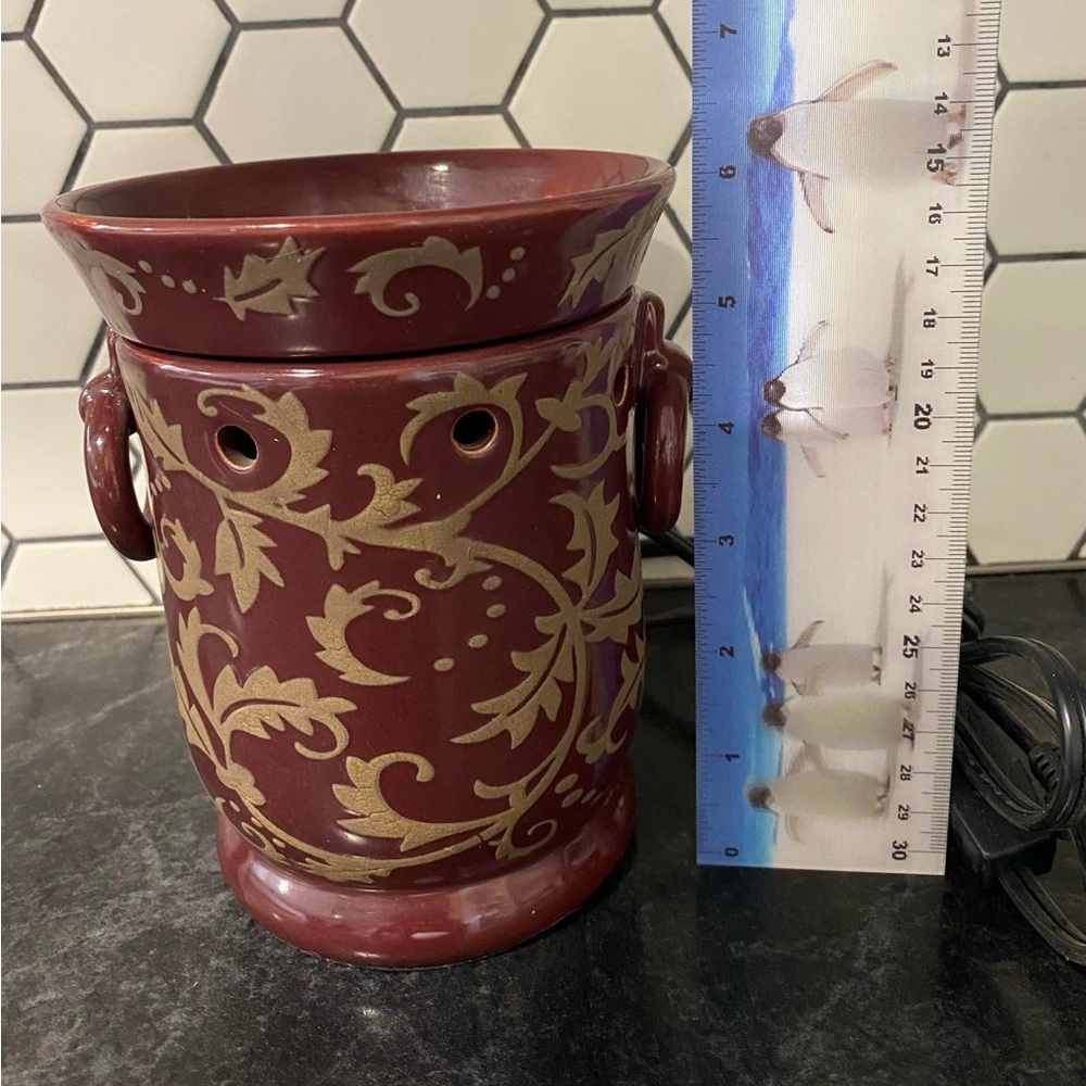 Used Scentsy warmer